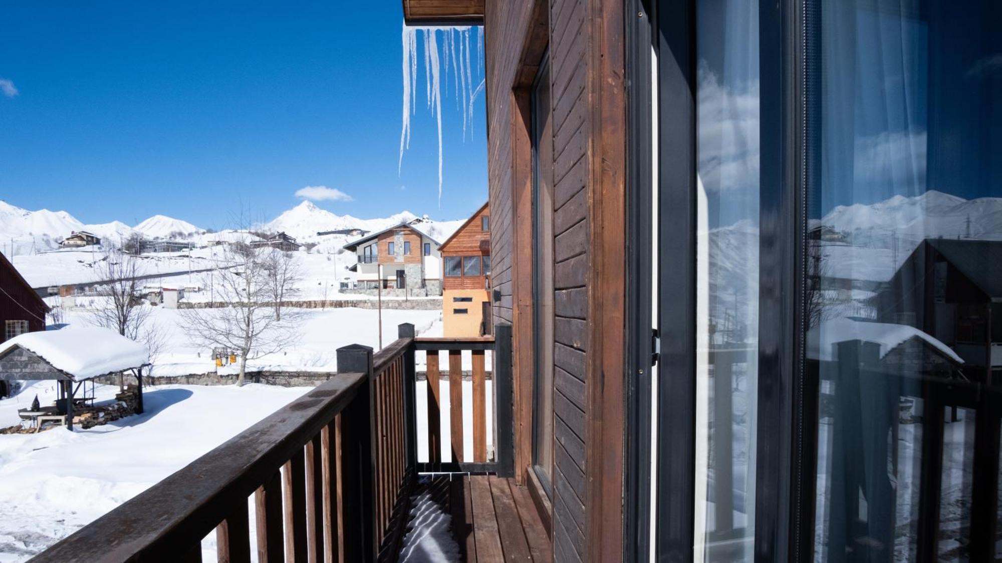 Chalet In Gudauri Eksteriør billede